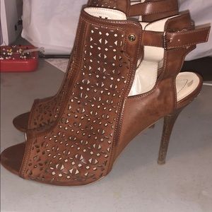 Guess Booties size 10